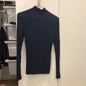 Abercrombie & Fitch Navy Ribbed Knit Top